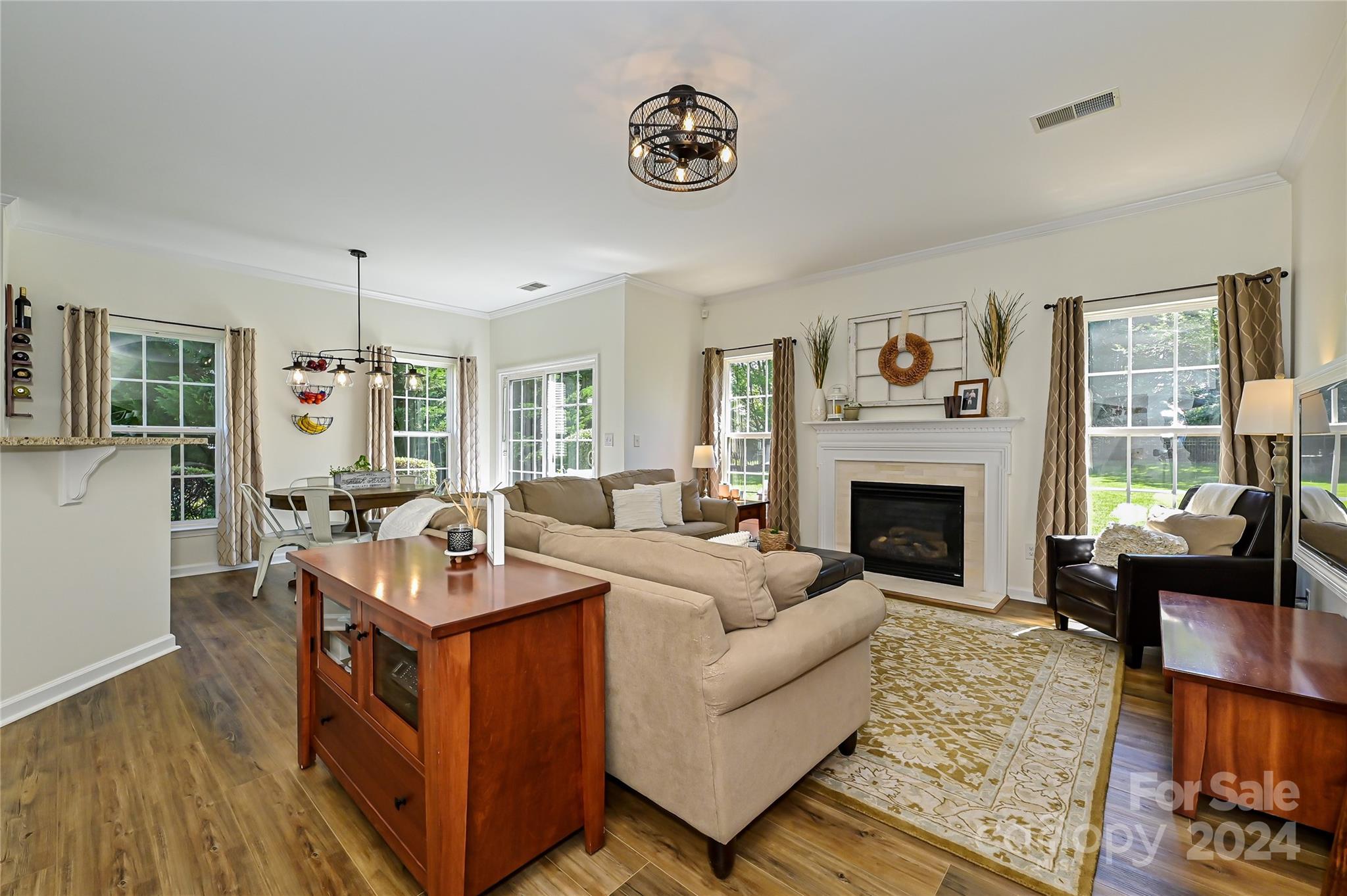 Glen Laurel - Residential