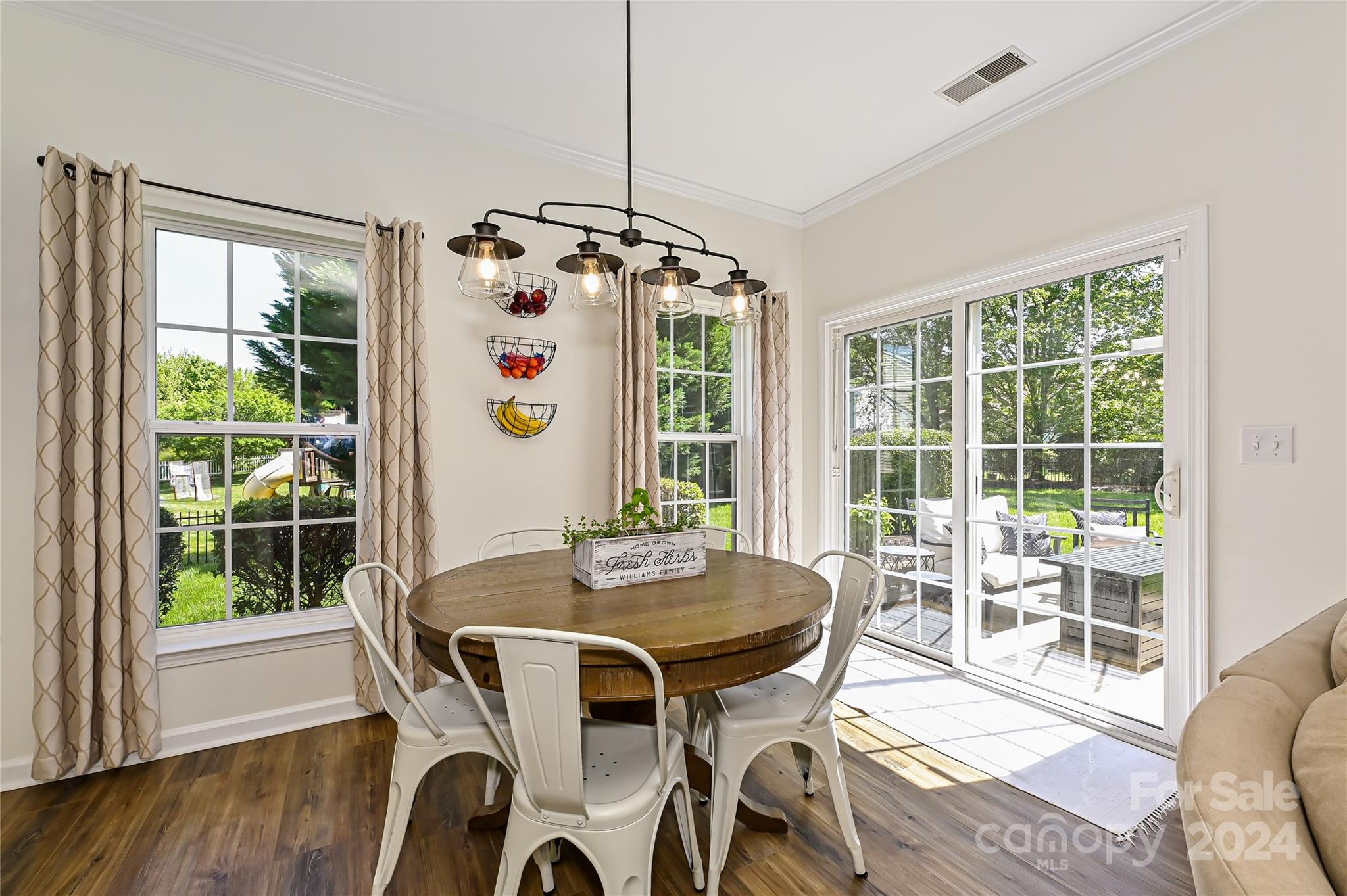 Glen Laurel - Residential