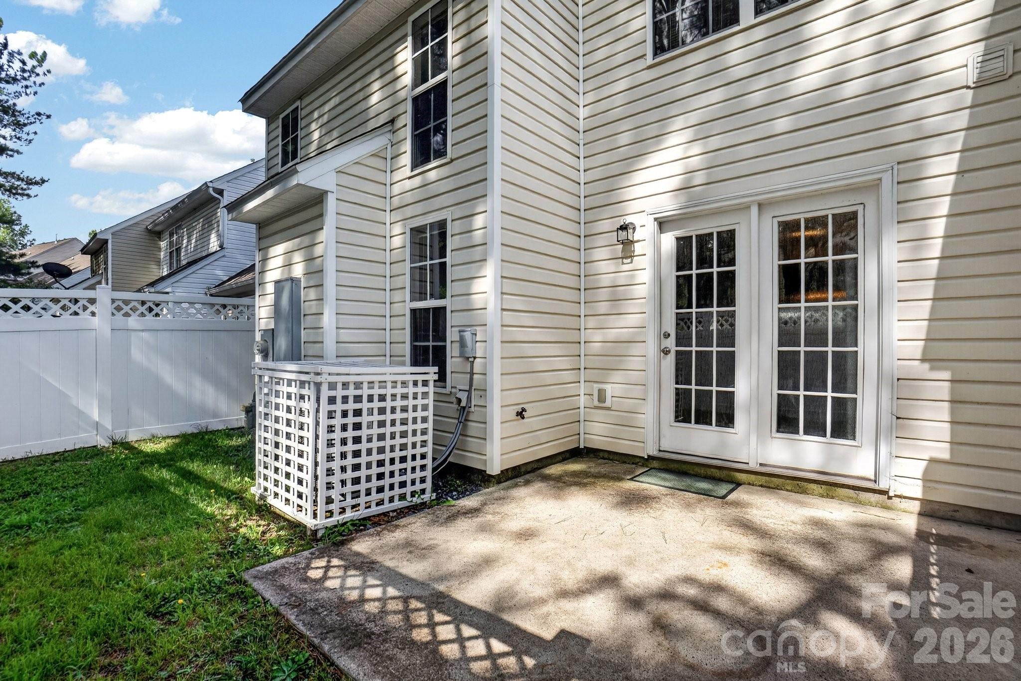 Holly Ridge - Residential