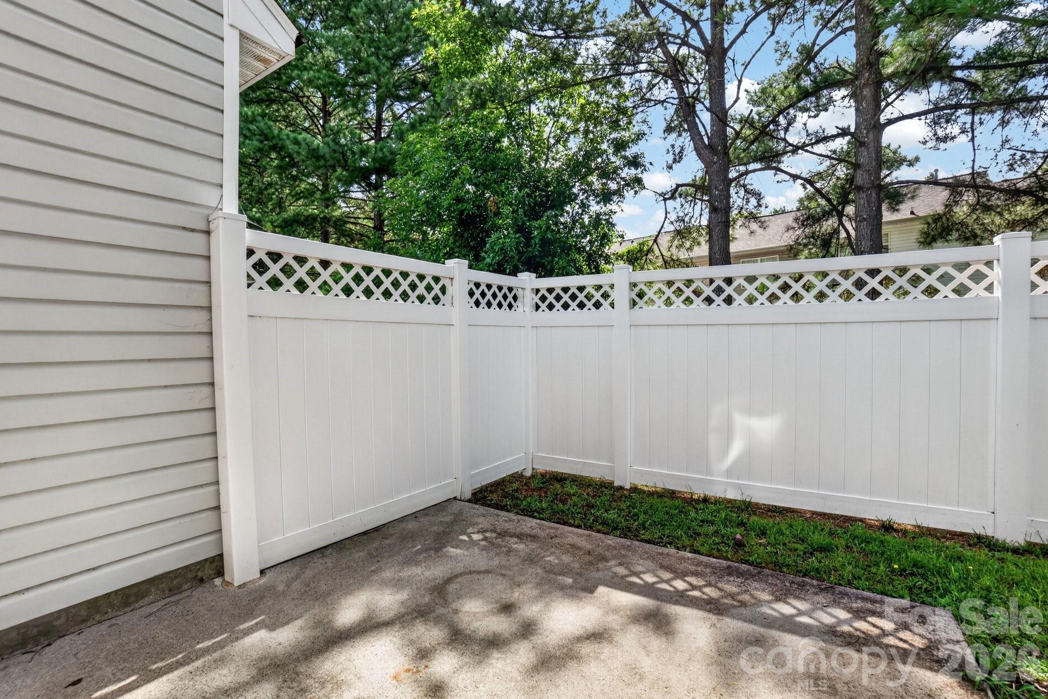 Holly Ridge - Residential