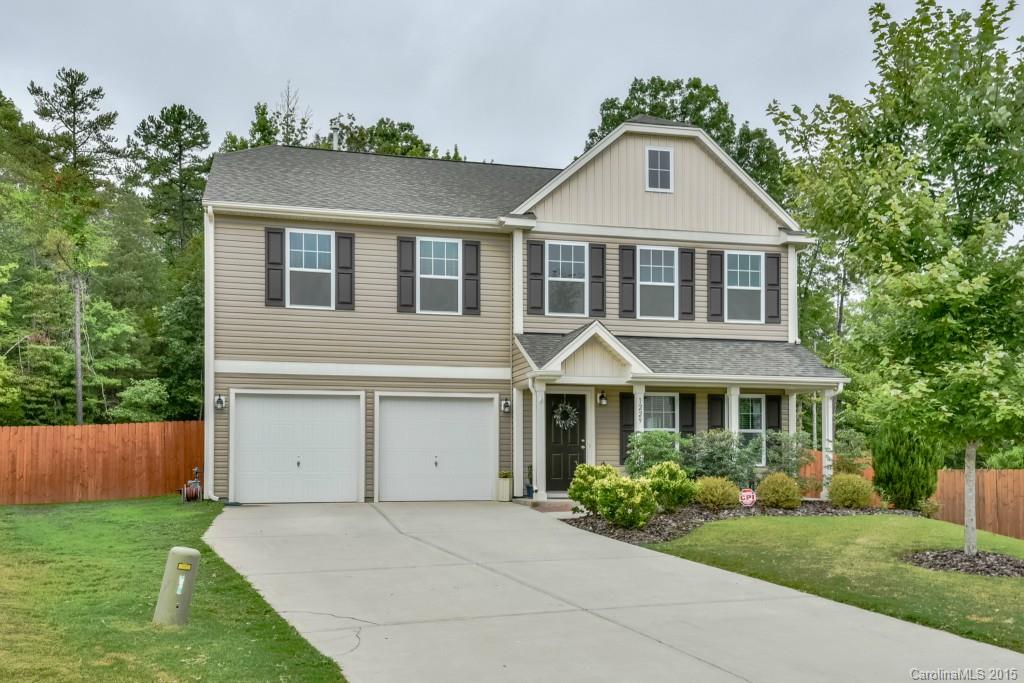 Elegantly appointed home on large cul-de-sac lot in Silver Run. This warm and inviting setting features a light filled & open design, master on the main level, upgraded kitchen cabinets, sophisticated stone fireplace and large loft upstairs. Premium wooden & double gated fenced in back yard on this oversized lot provides safety and privacy. Custom built brick paver patio completes this wonderful outdoor environment.