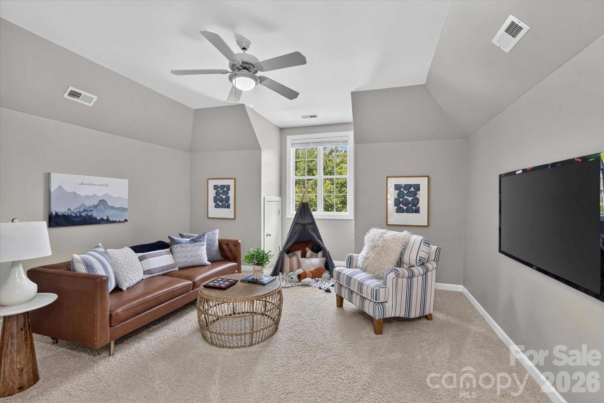 Hunter Oaks - Residential