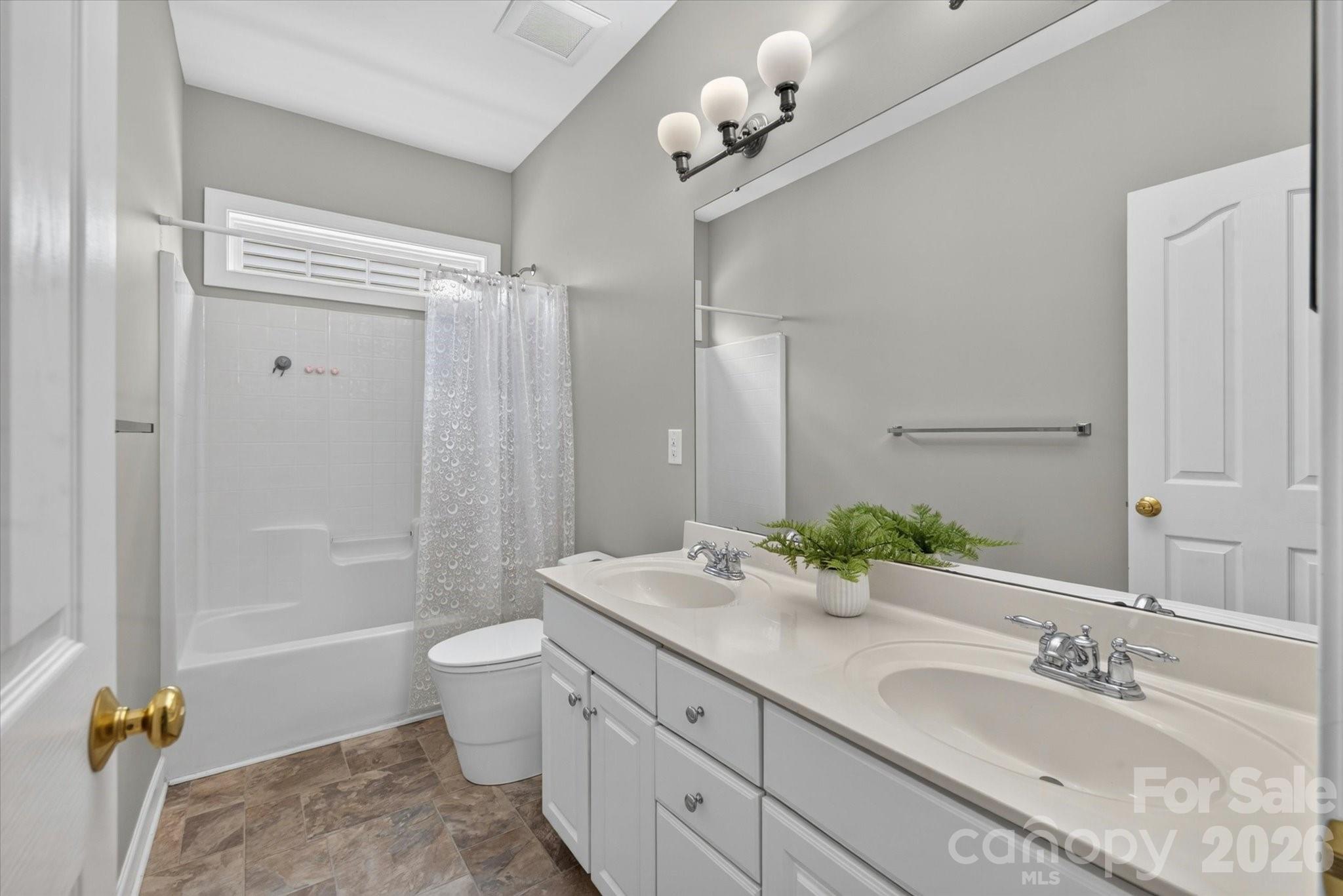 Hunter Oaks - Residential