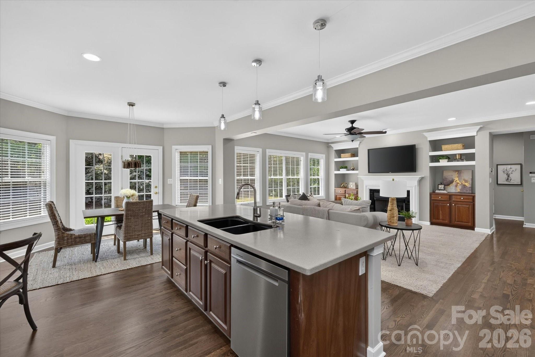 Hunter Oaks - Residential