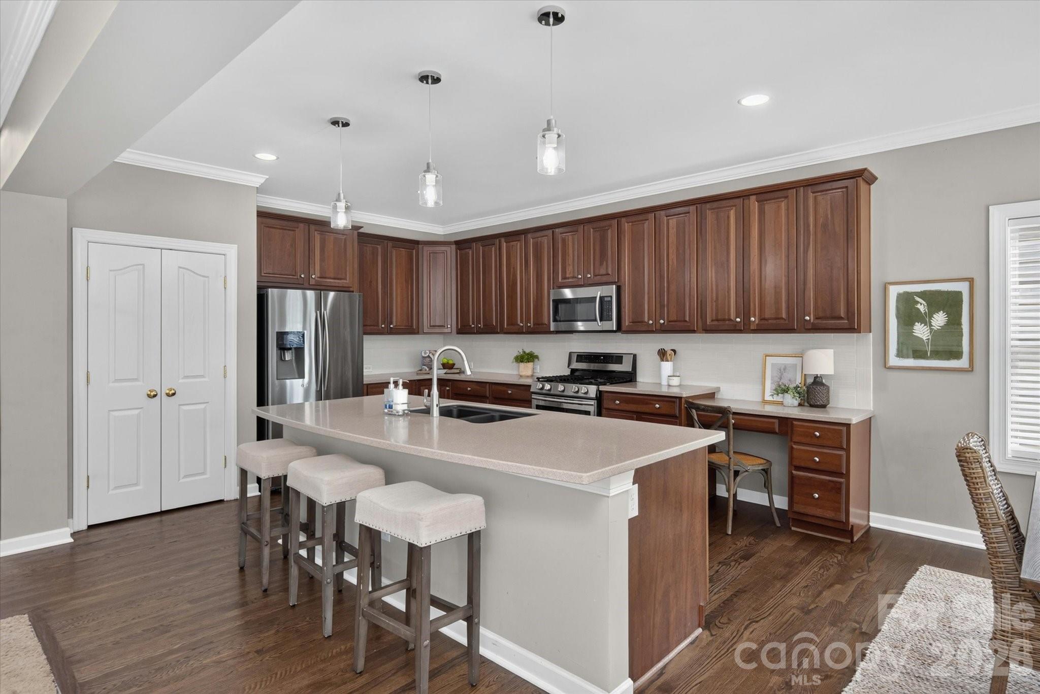 Hunter Oaks - Residential
