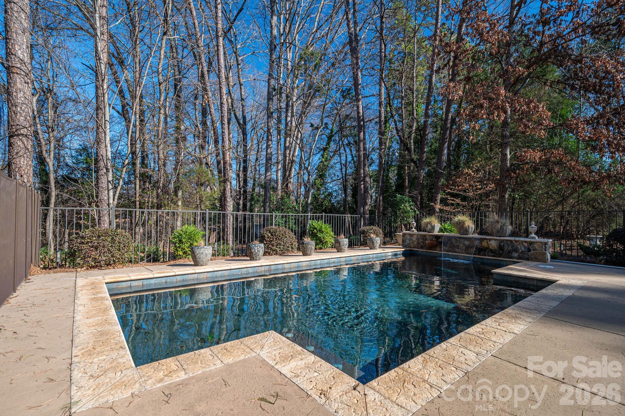 River Lakes - Residential
