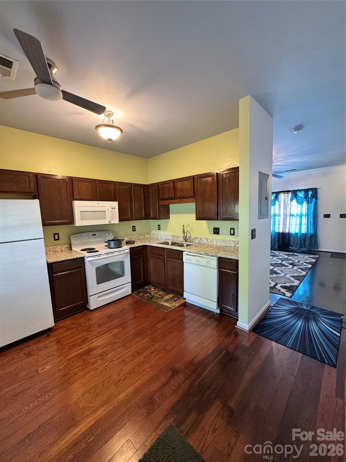 Nevin Creek - Residential