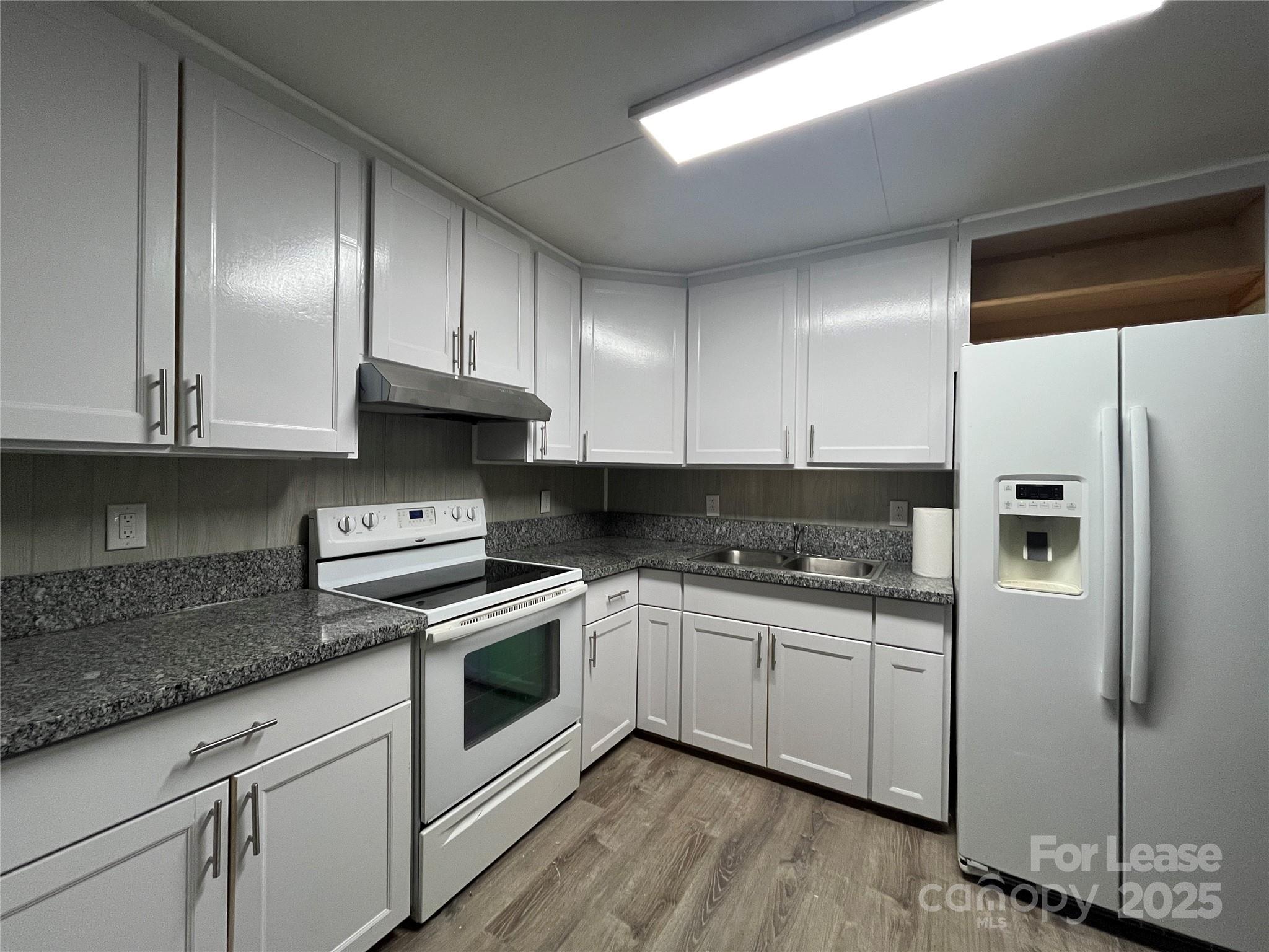 College View - Residential Lease
