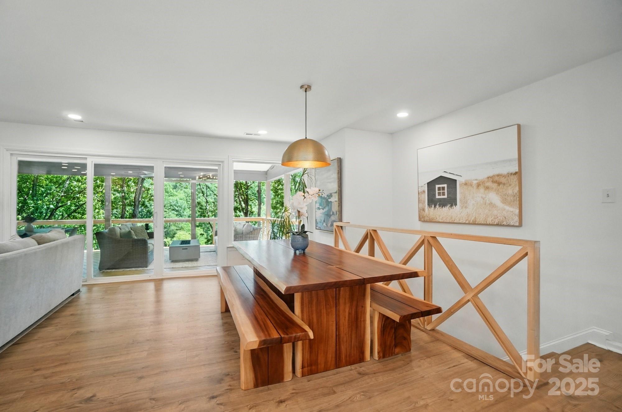 Tega Cay - Residential