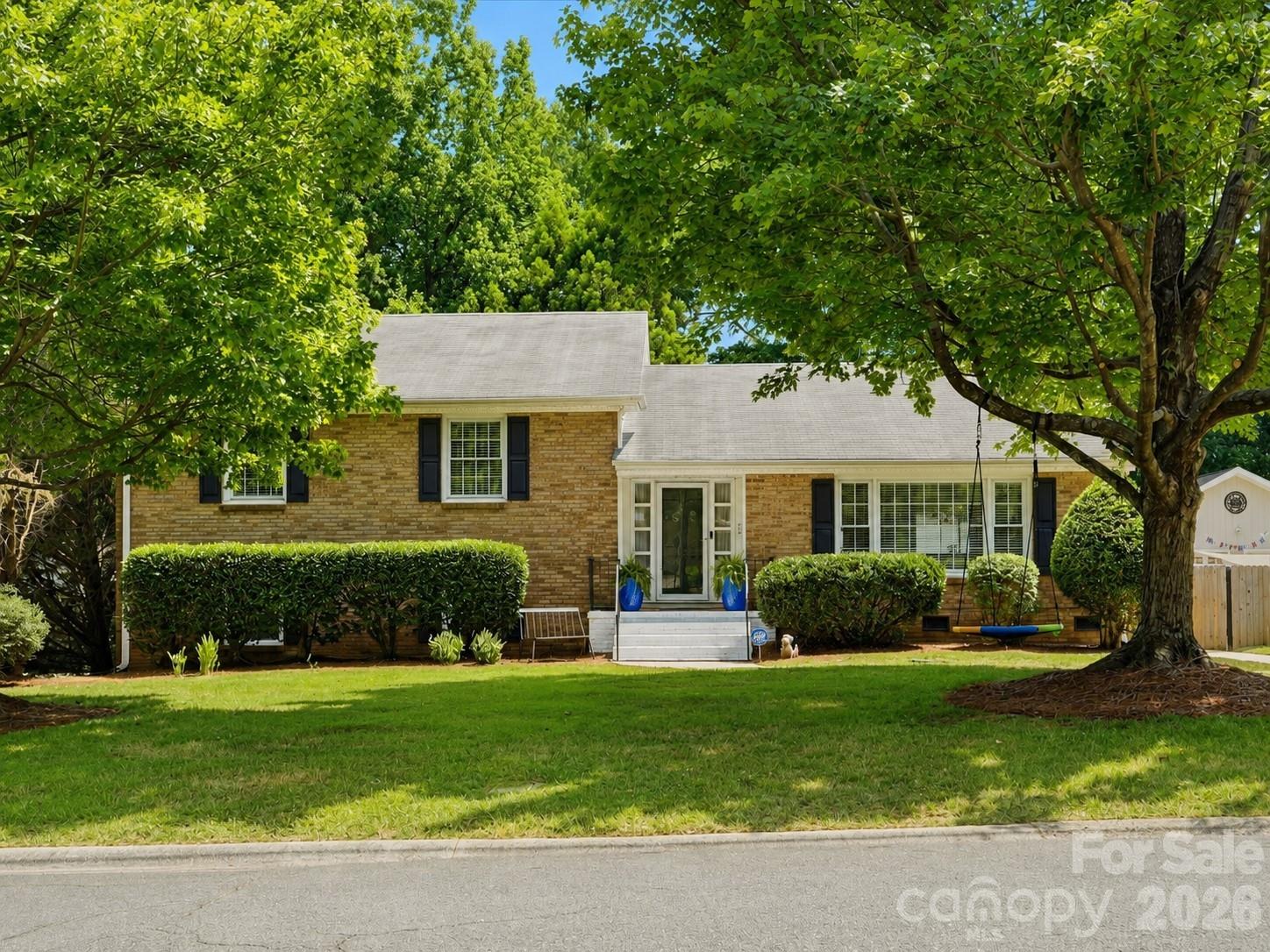 Montclaire - Residential