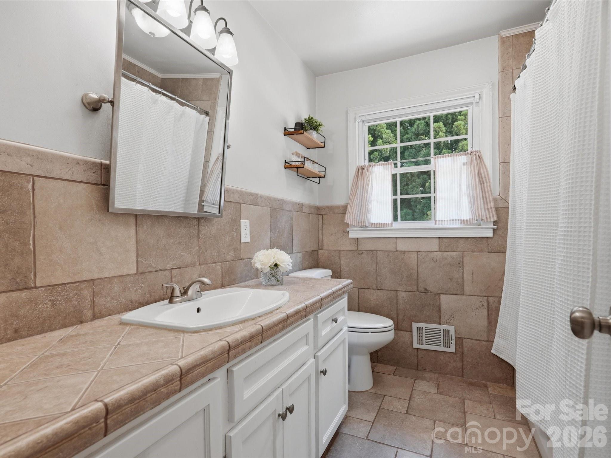 Montclaire - Residential