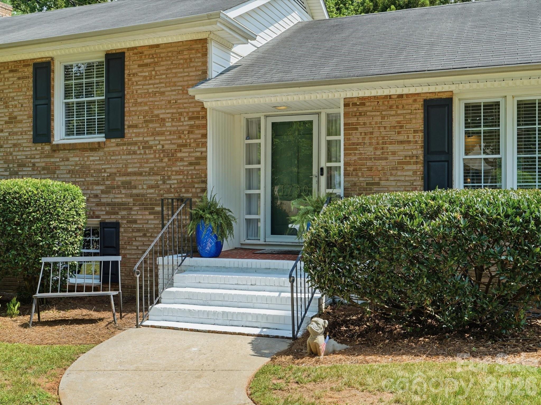 Montclaire - Residential