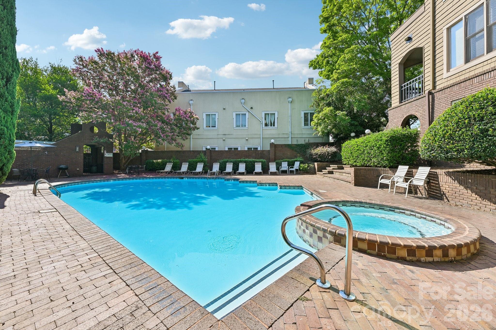 Latta Square - Residential