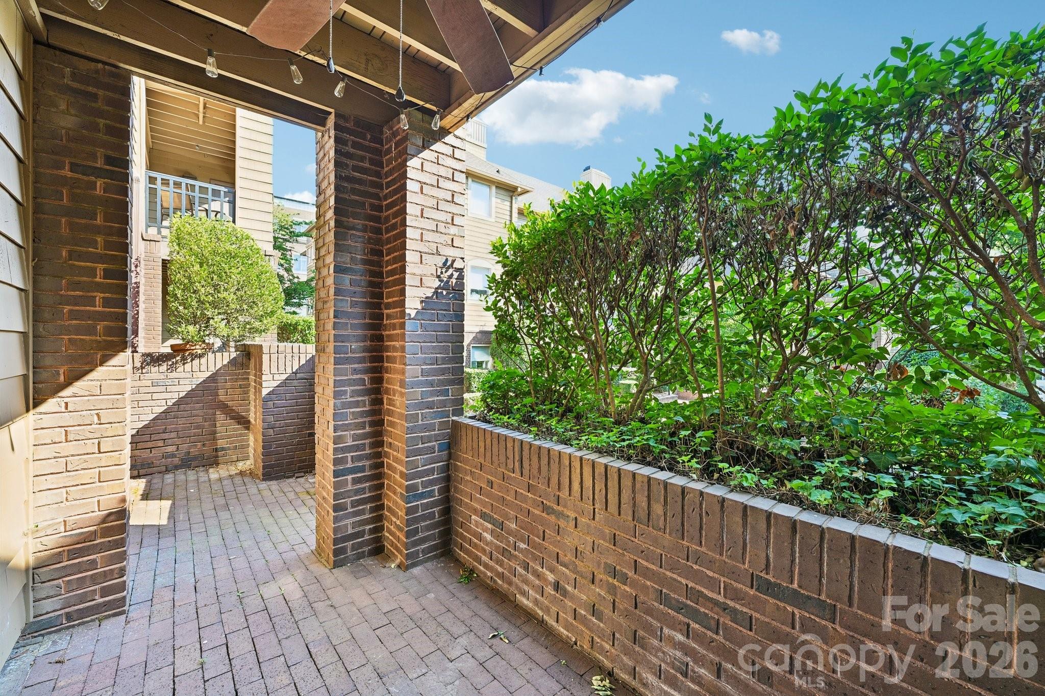 Latta Square - Residential