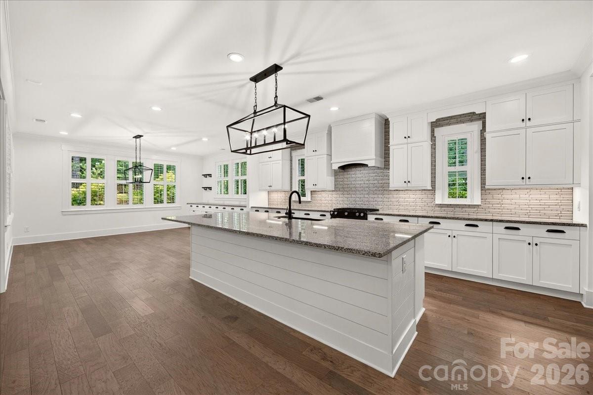 Riverchase Estates - Residential