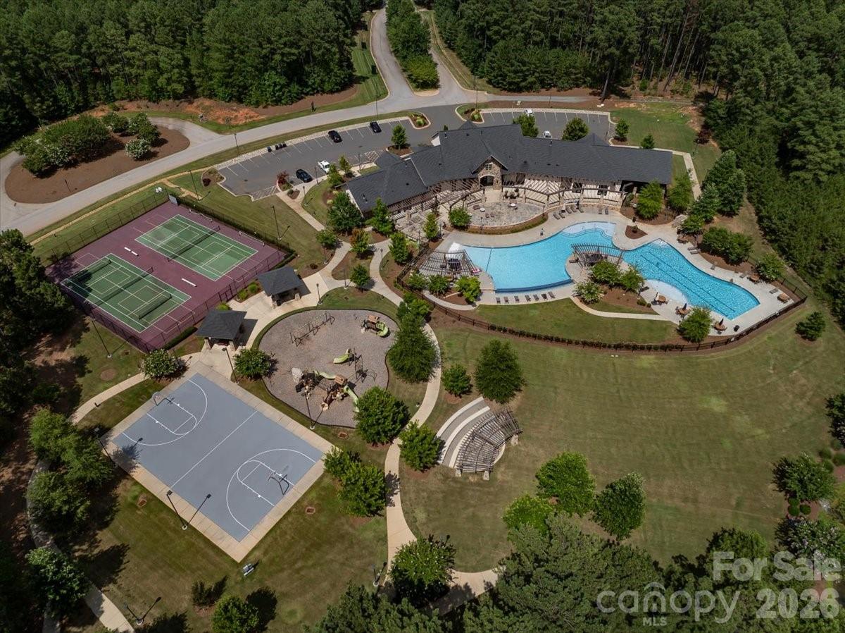 Riverchase Estates - Residential