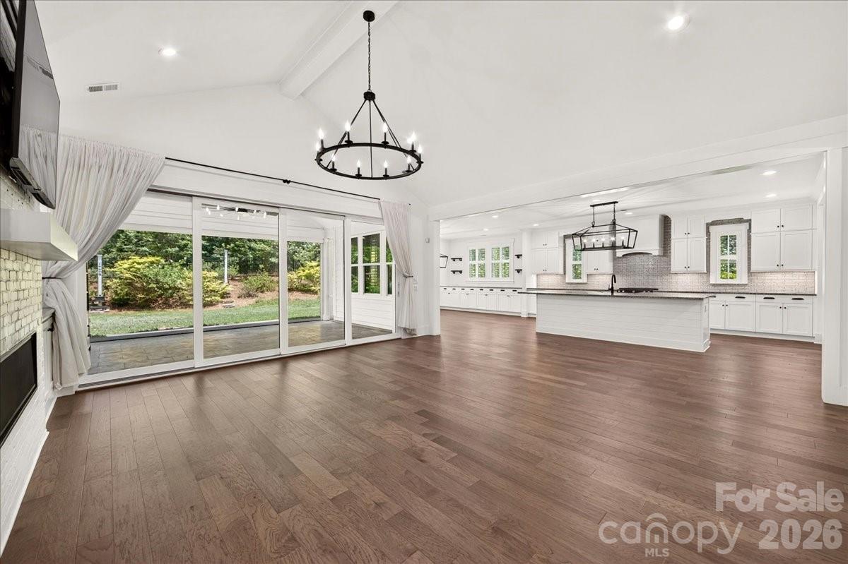 Riverchase Estates - Residential