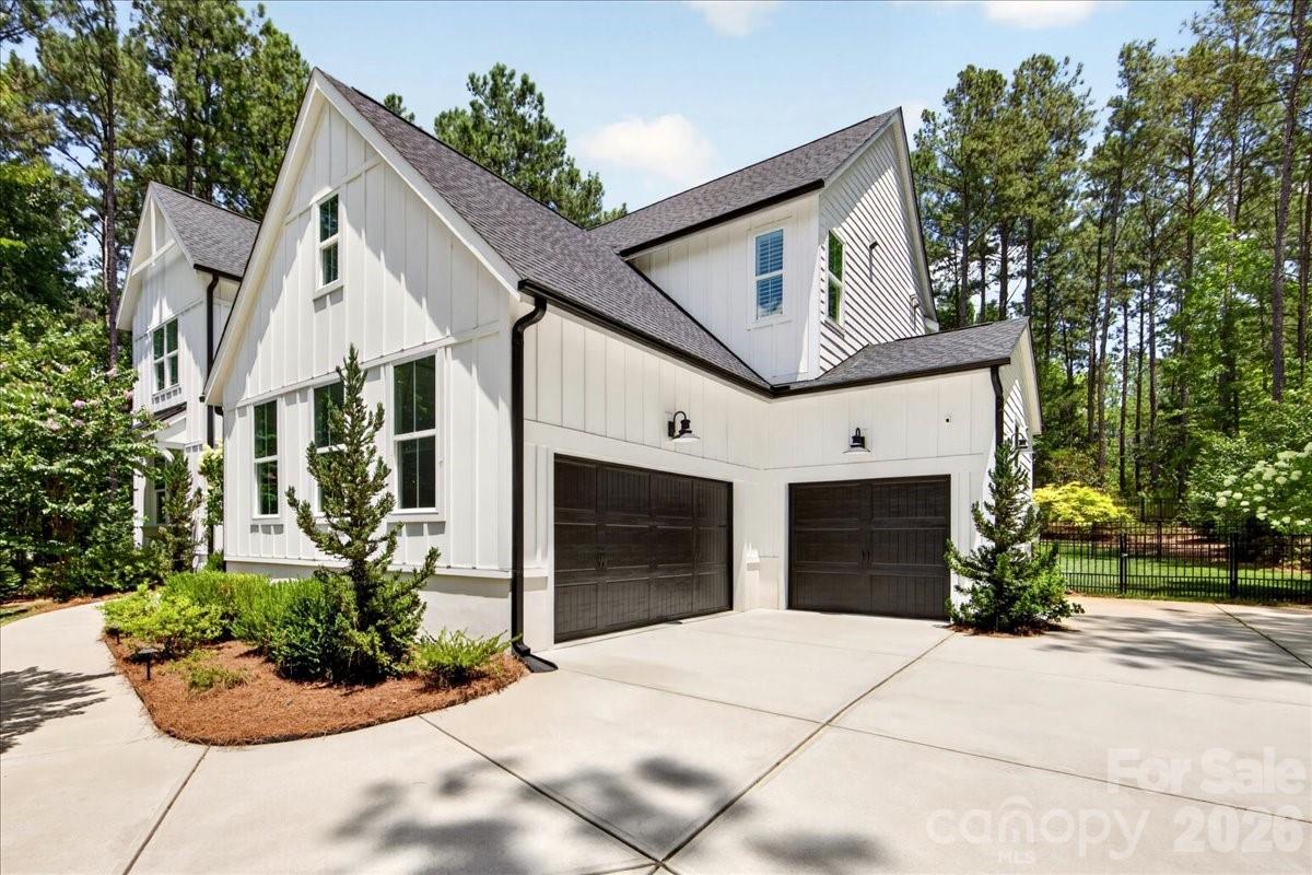 Riverchase Estates - Residential