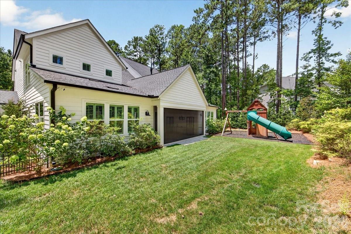 Riverchase Estates - Residential