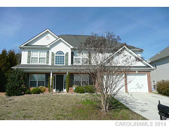 Spacious home with 4 Bedrooms and 3 Full Baths.  Sunken living Room, eat in Breakfast area, Granite Countertops, Awesome Floor plan
