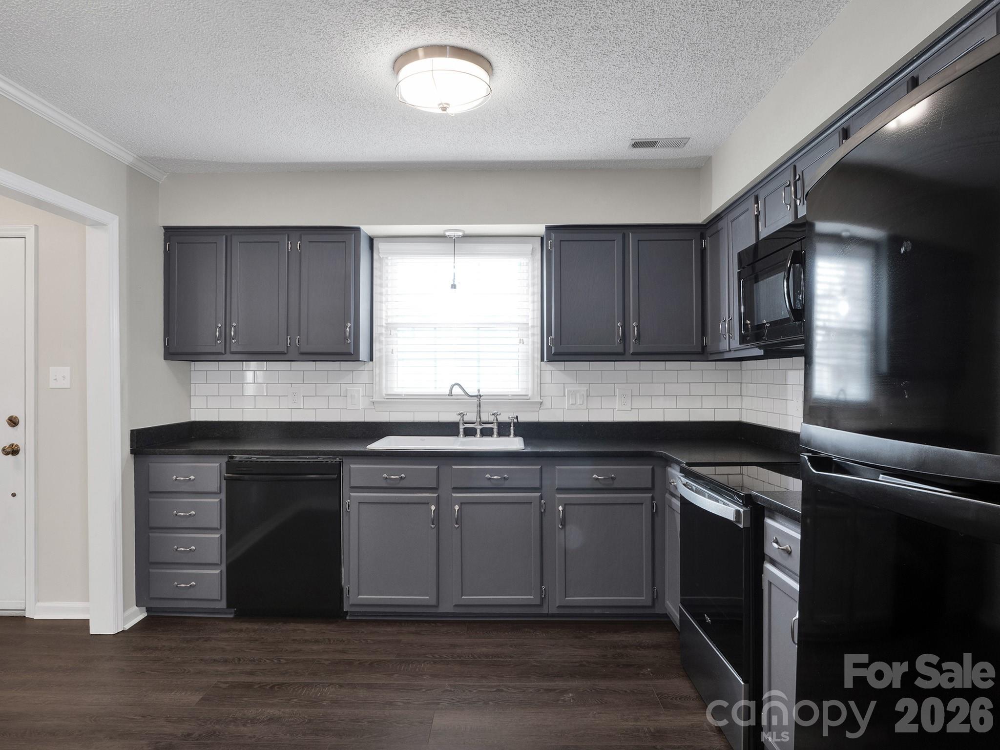 Kensington at Raintree - Residential