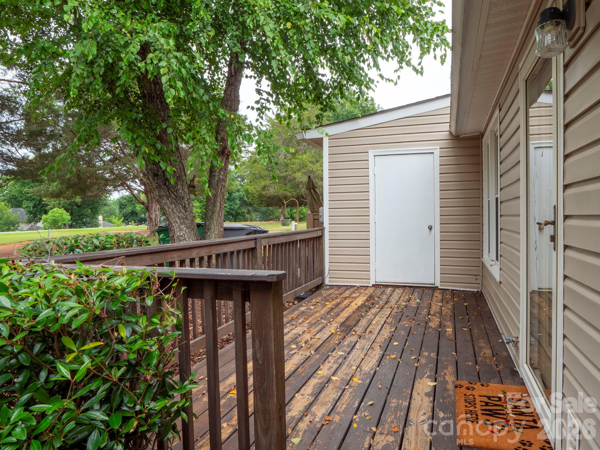 Kensington at Raintree - Residential
