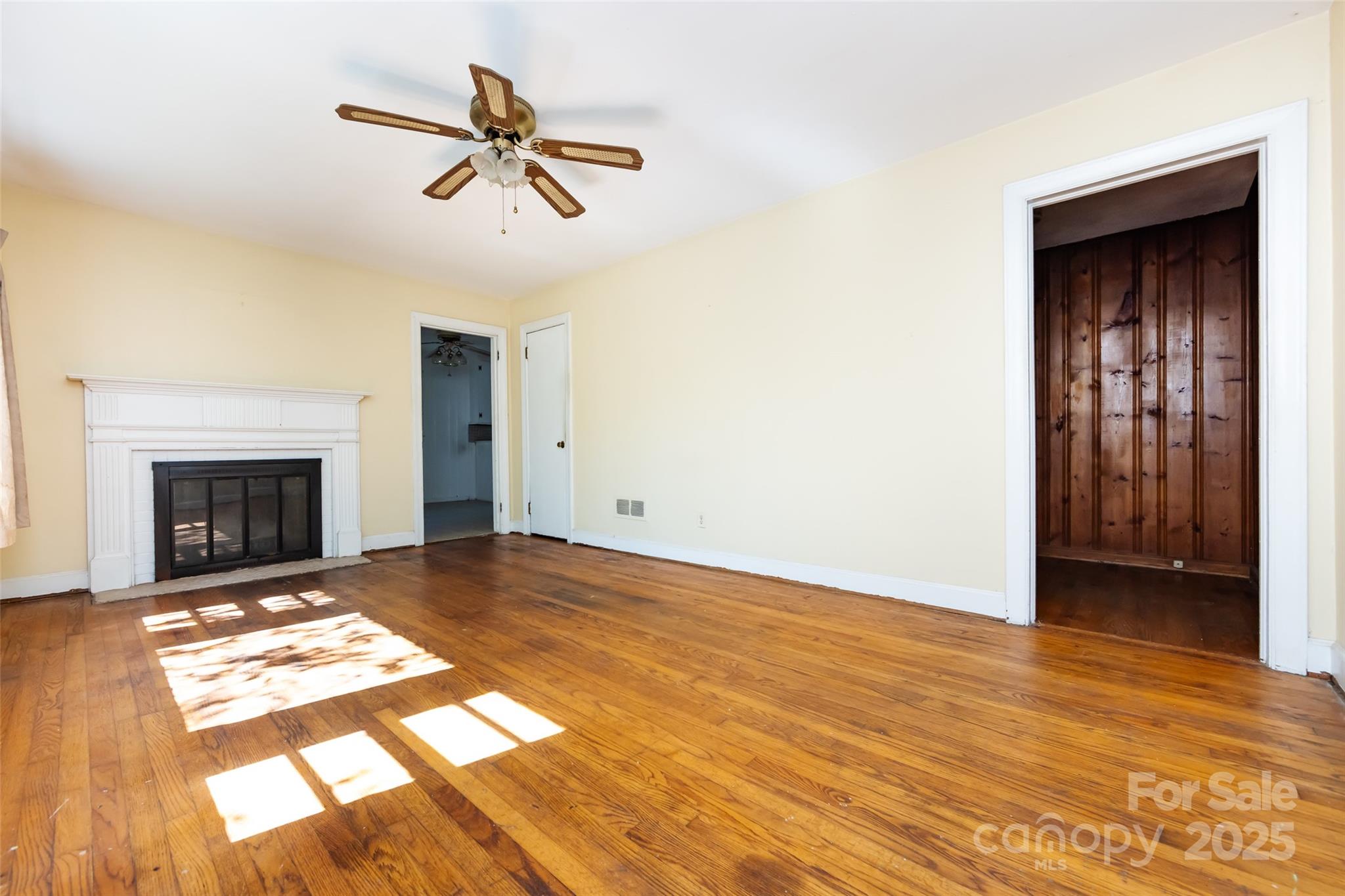Sunset Park - Residential