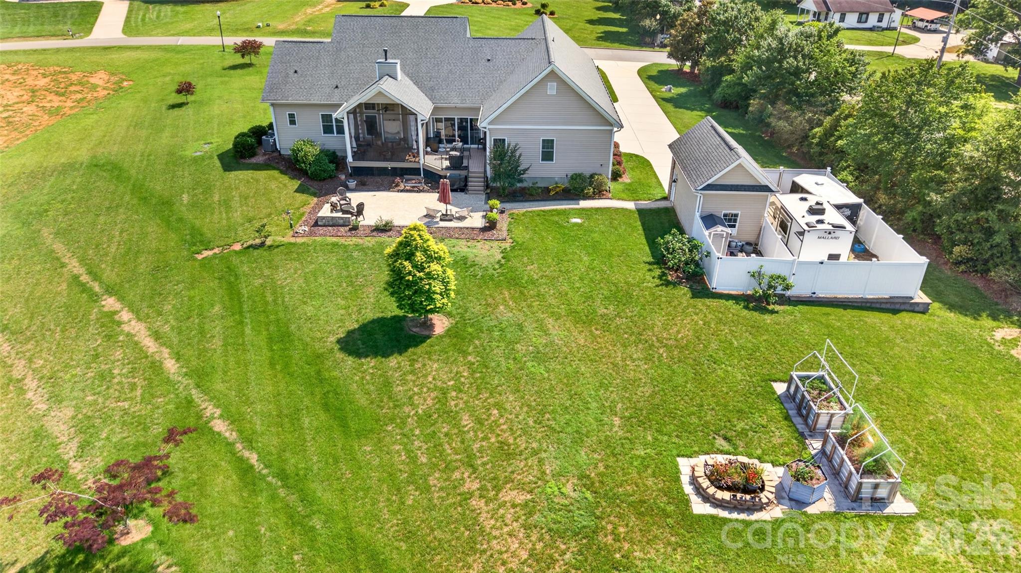 Buffalo Creek - Residential