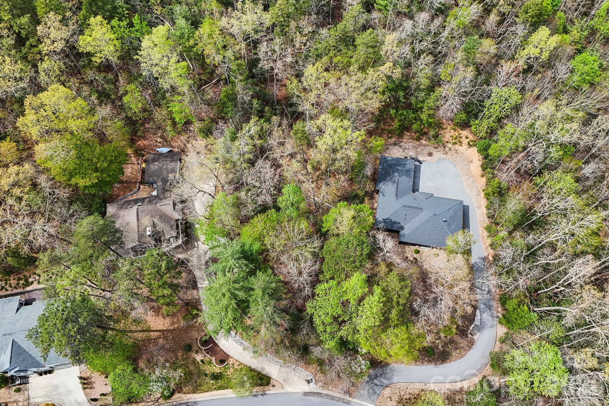 Deerlake Village - Land