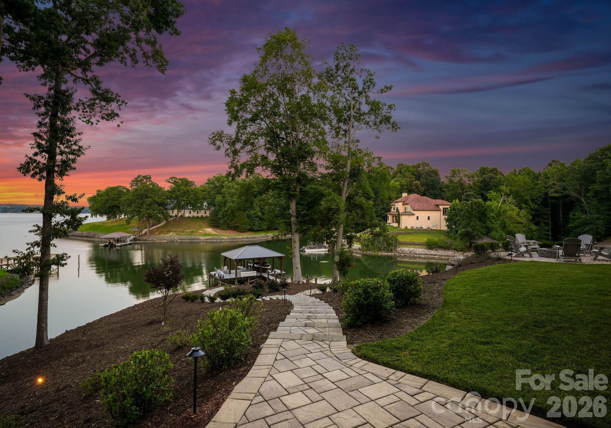 Kiowa Pointe - Residential