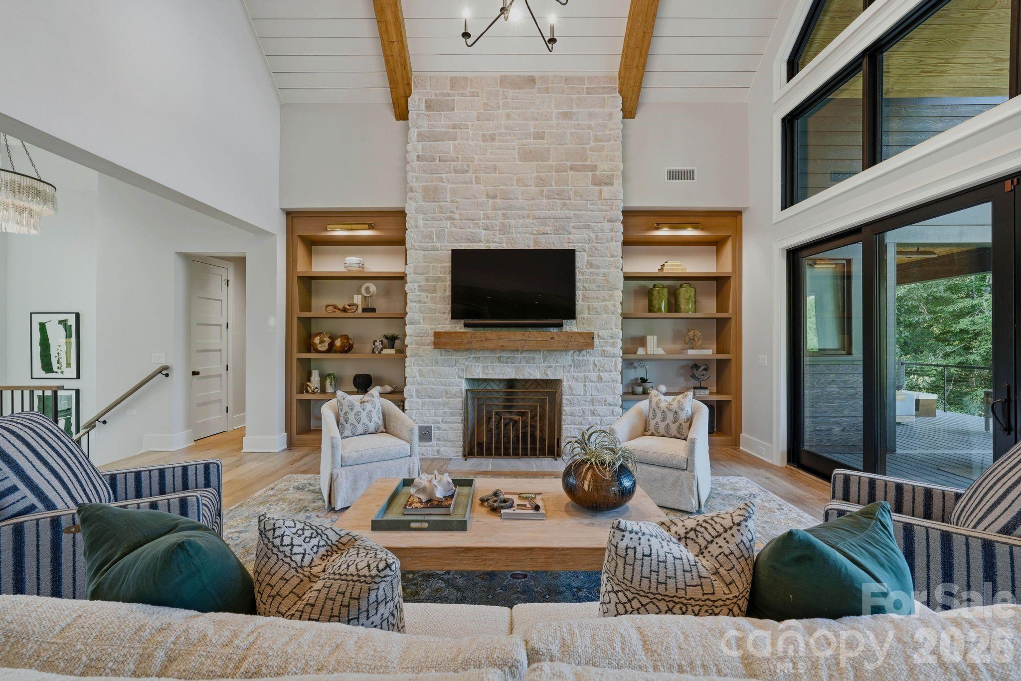 Kiowa Pointe - Residential