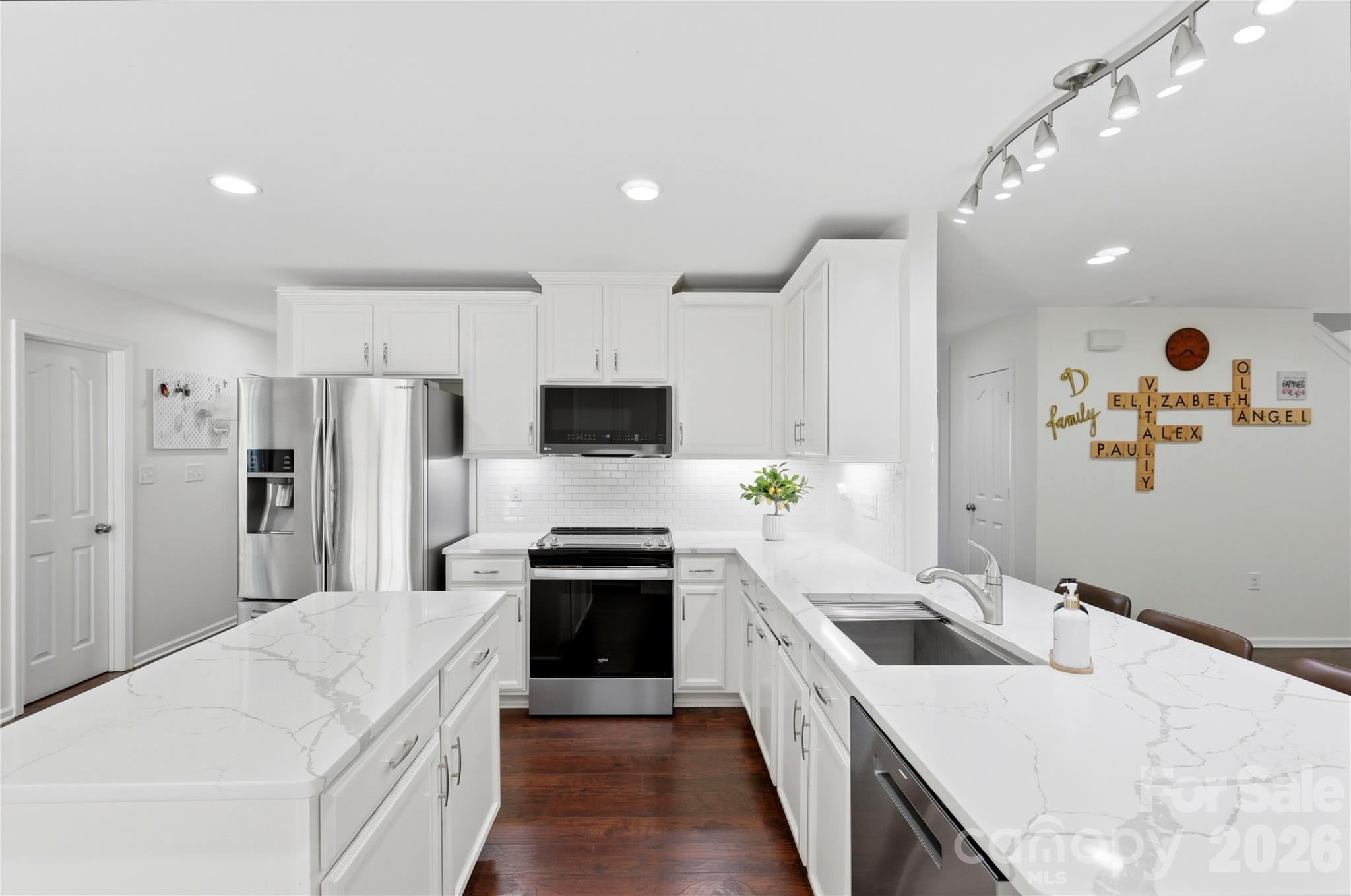 Reid Pointe - Residential