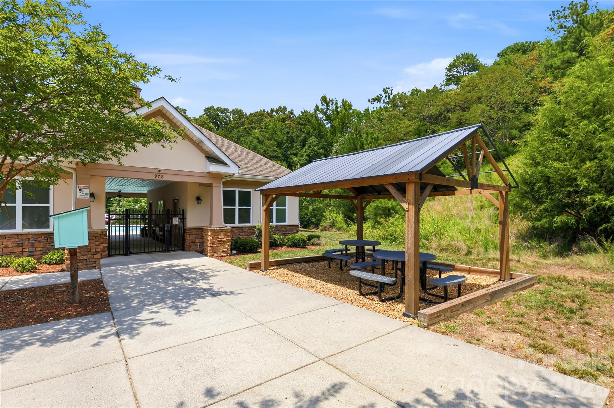 Reid Pointe - Residential