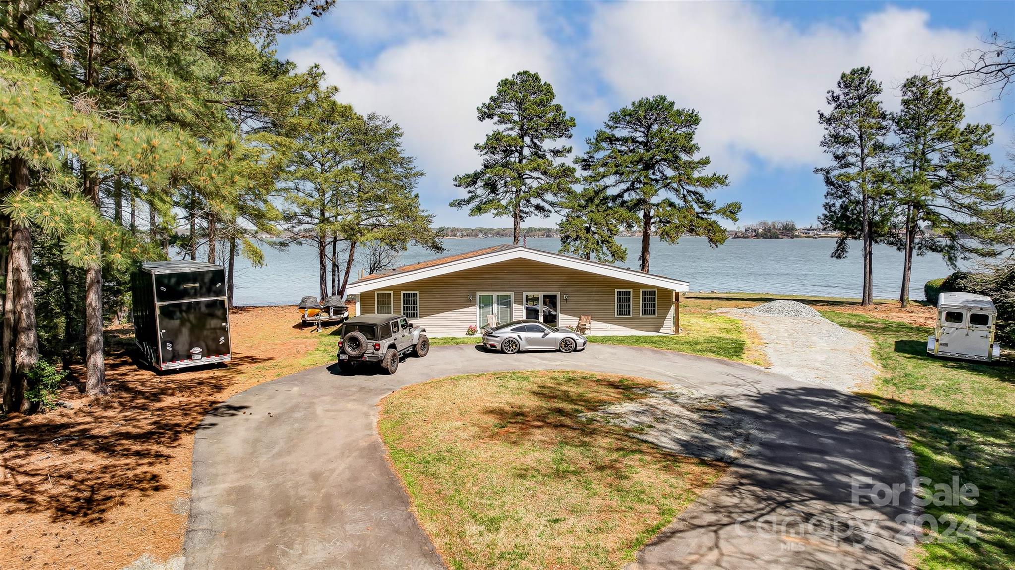 Luckey Point - Residential