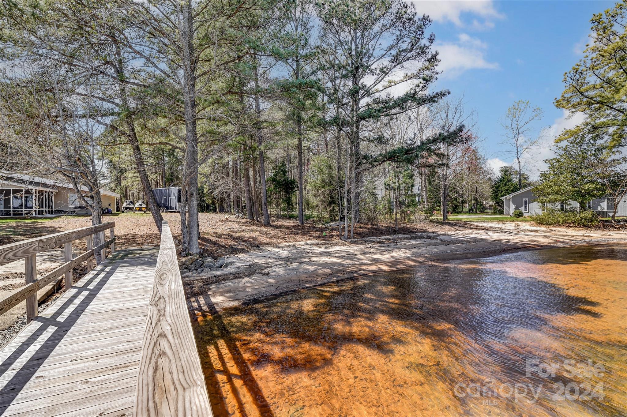 Luckey Point - Residential