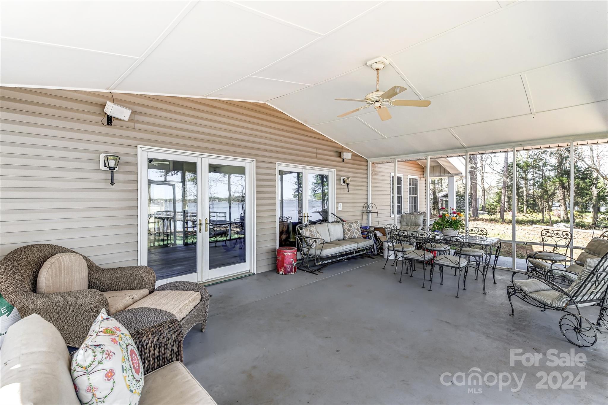 Luckey Point - Residential