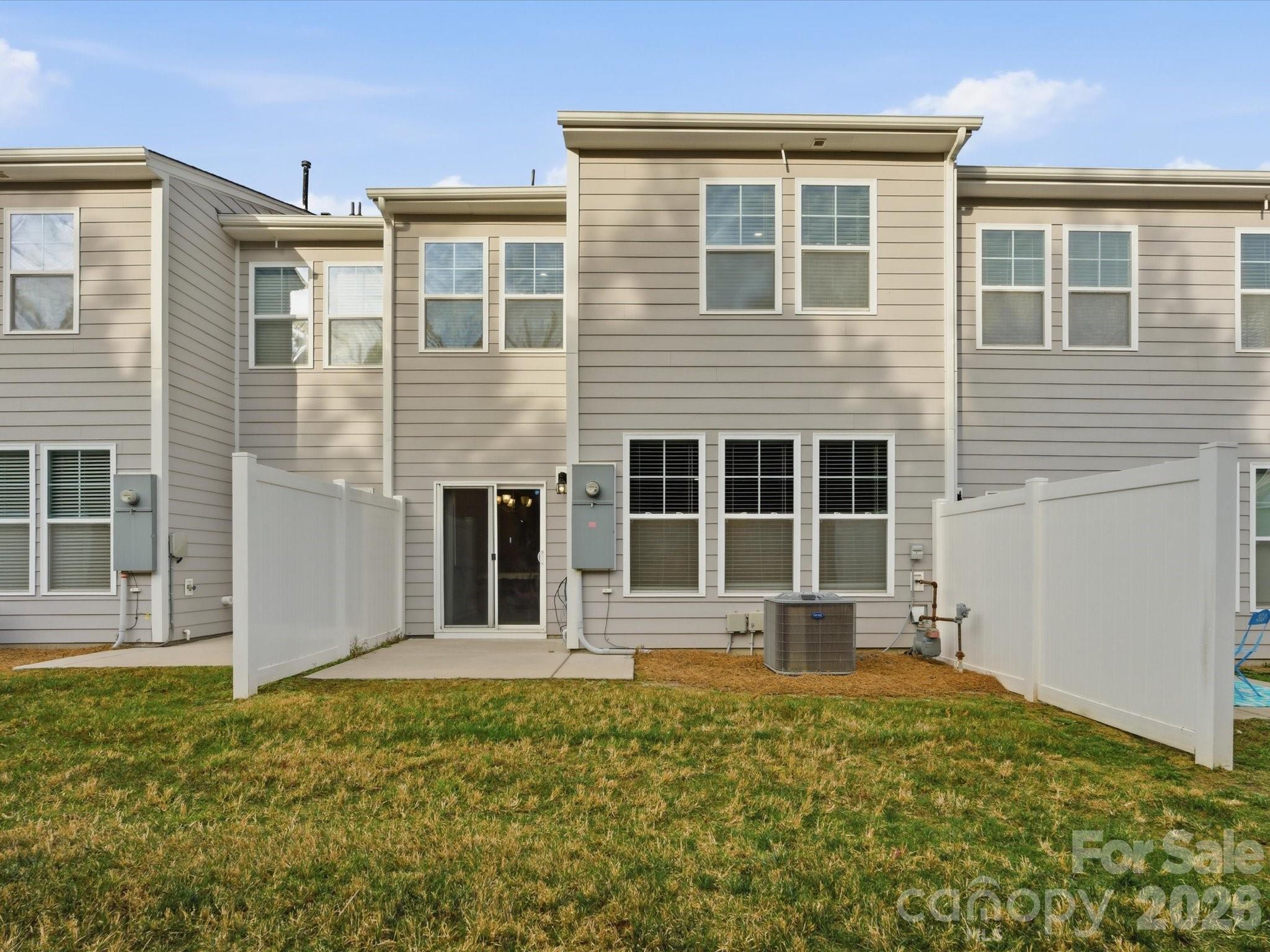 Ivy Ridge - Residential