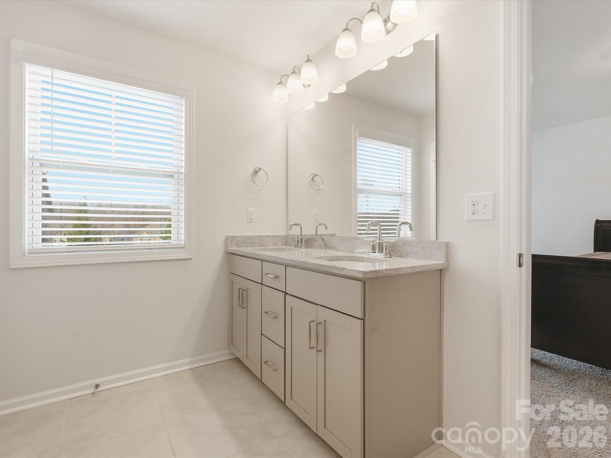 Ivy Ridge - Residential