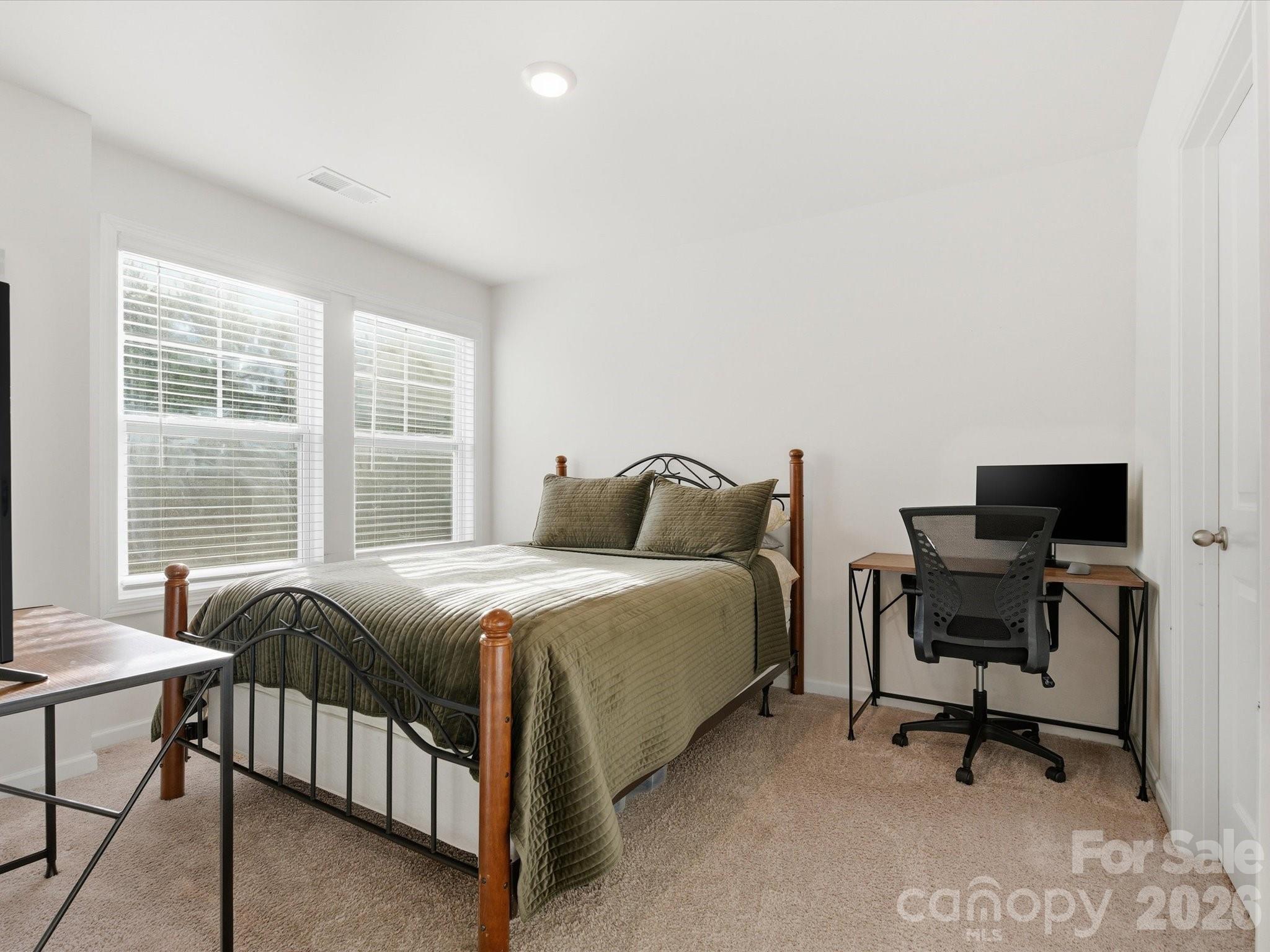 Ivy Ridge - Residential