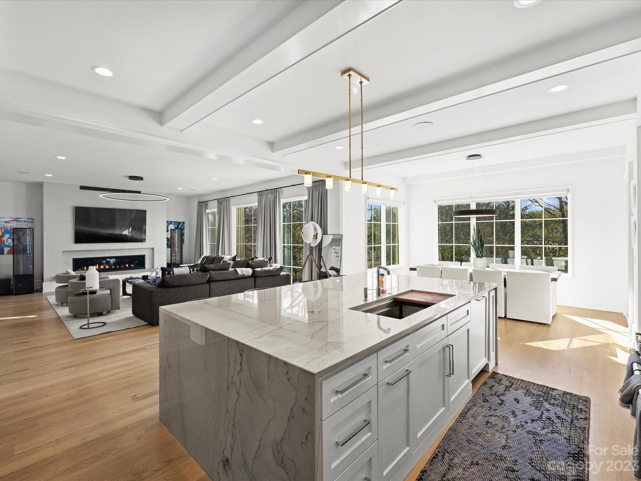 Mammoth Oaks - Residential