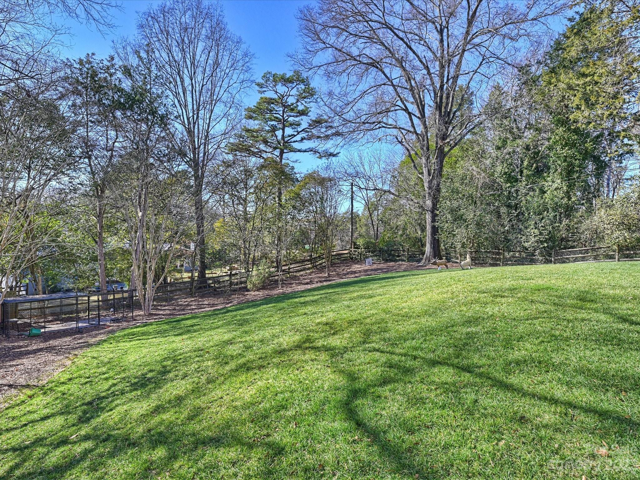 Mammoth Oaks - Residential