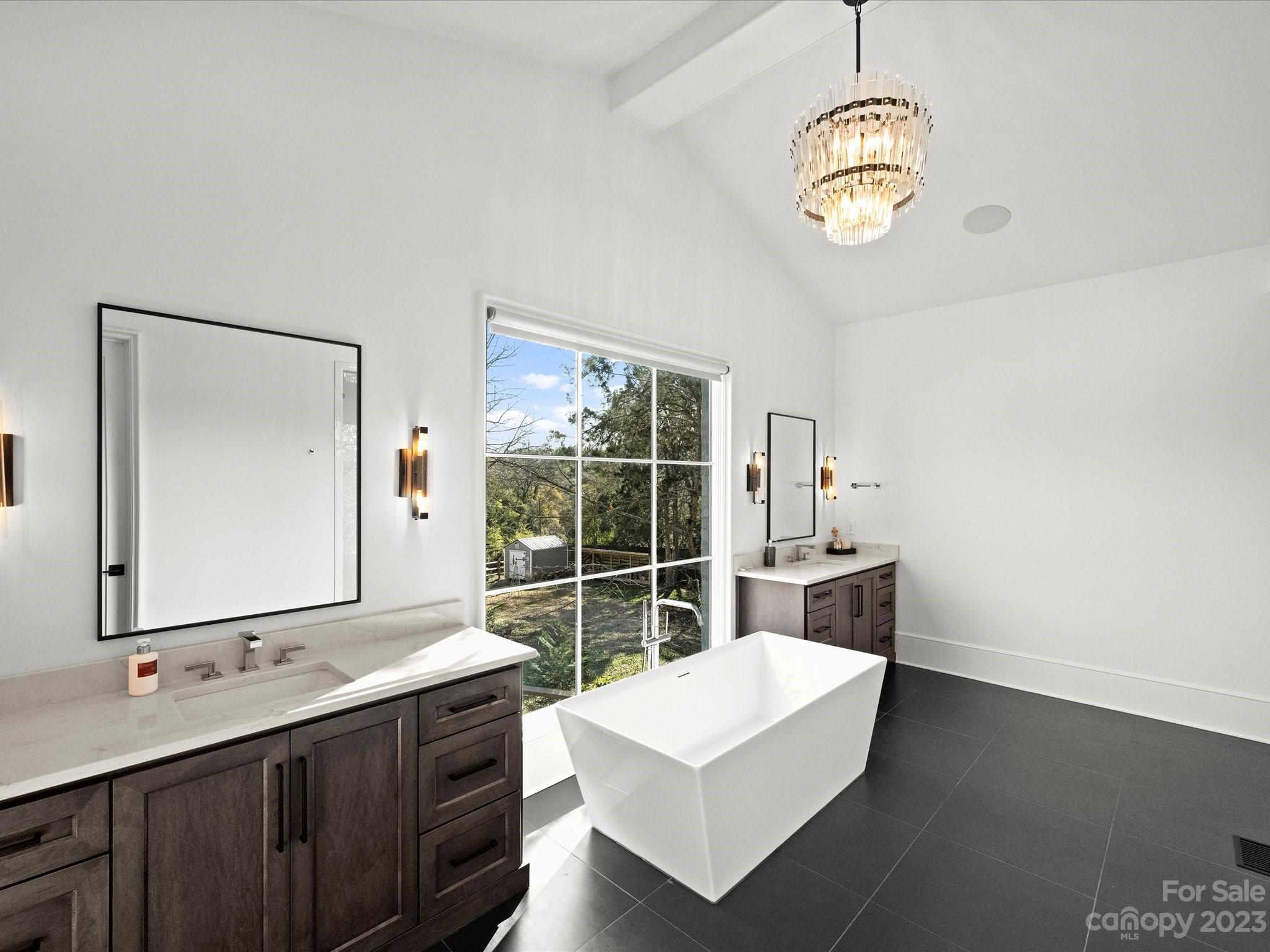 Mammoth Oaks - Residential