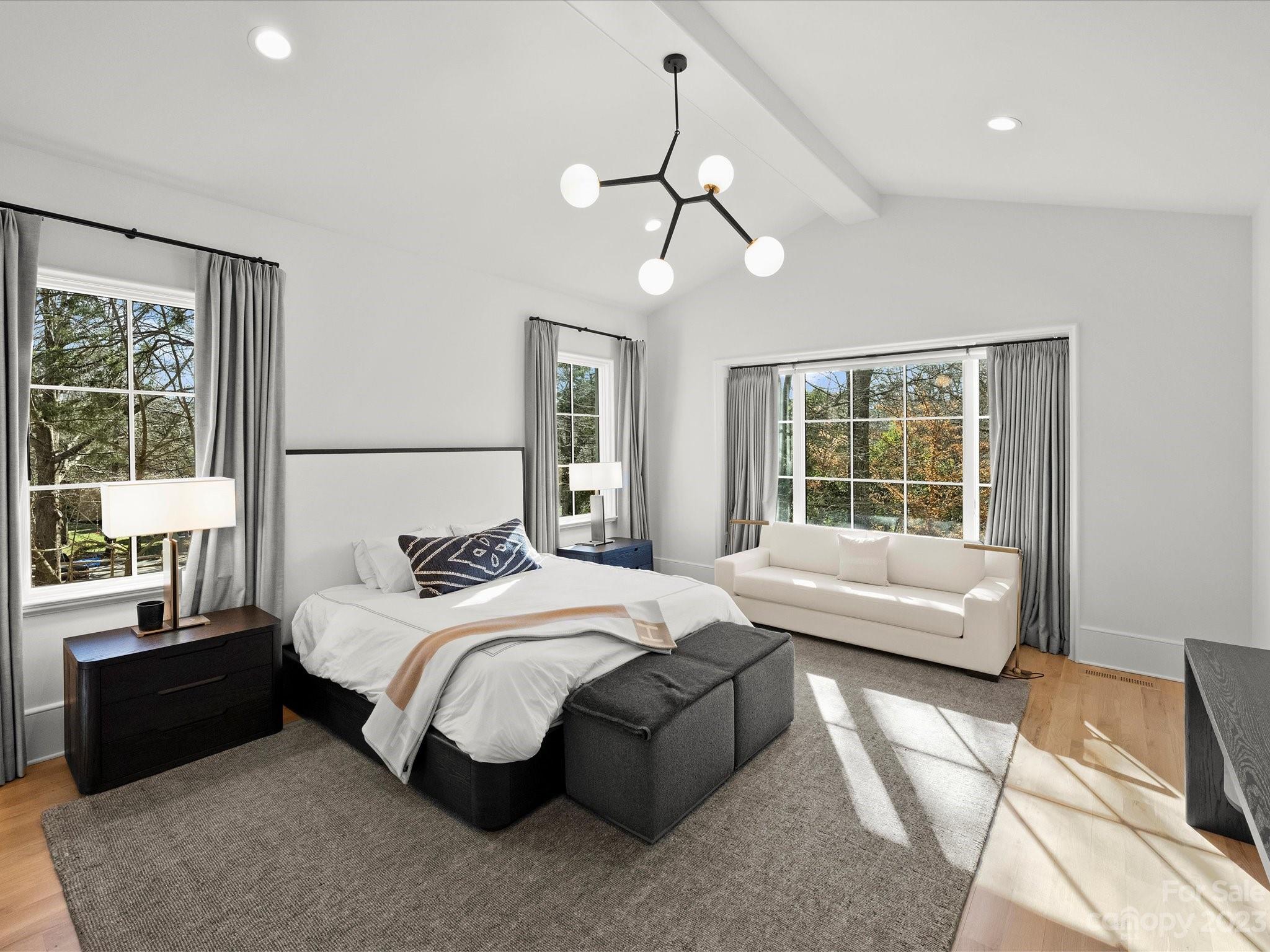 Mammoth Oaks - Residential