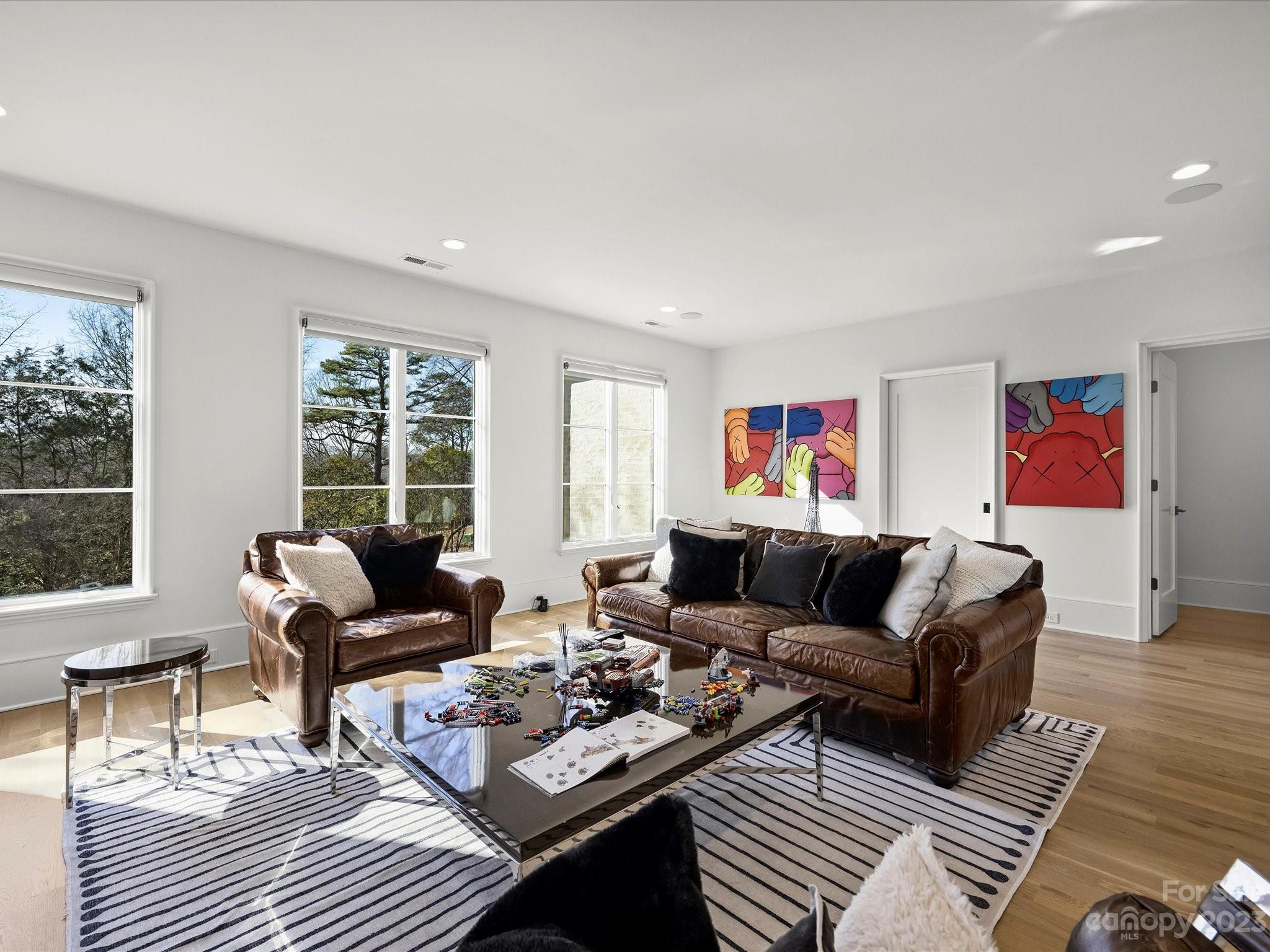 Mammoth Oaks - Residential
