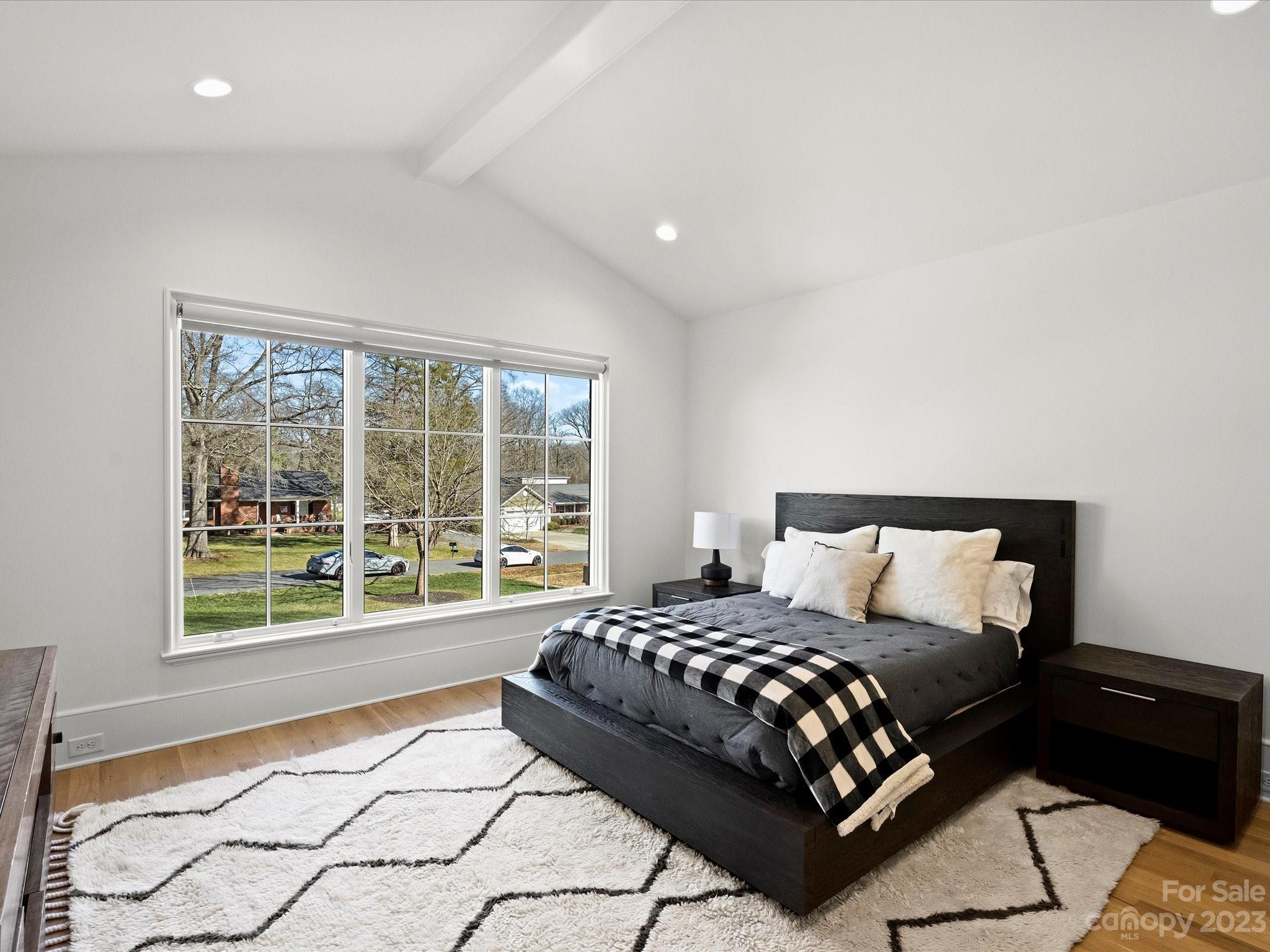 Mammoth Oaks - Residential