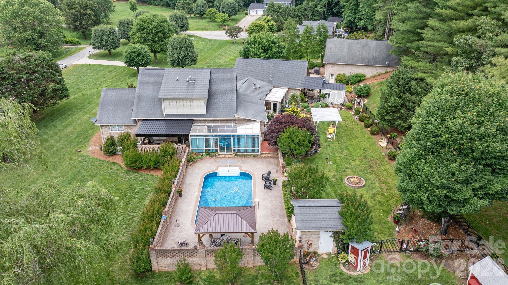 Oakmont Estates - Residential