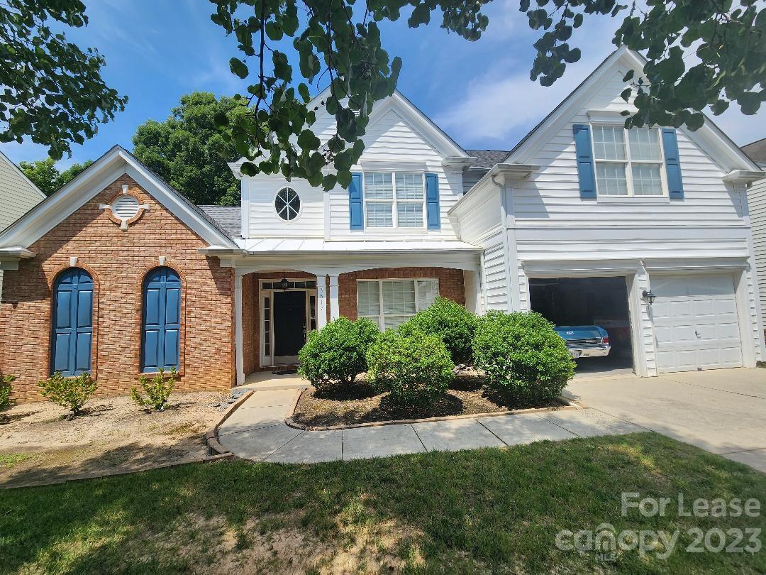 Sought after neighborhood in SE of Charlotte. Move in condition. Call today!