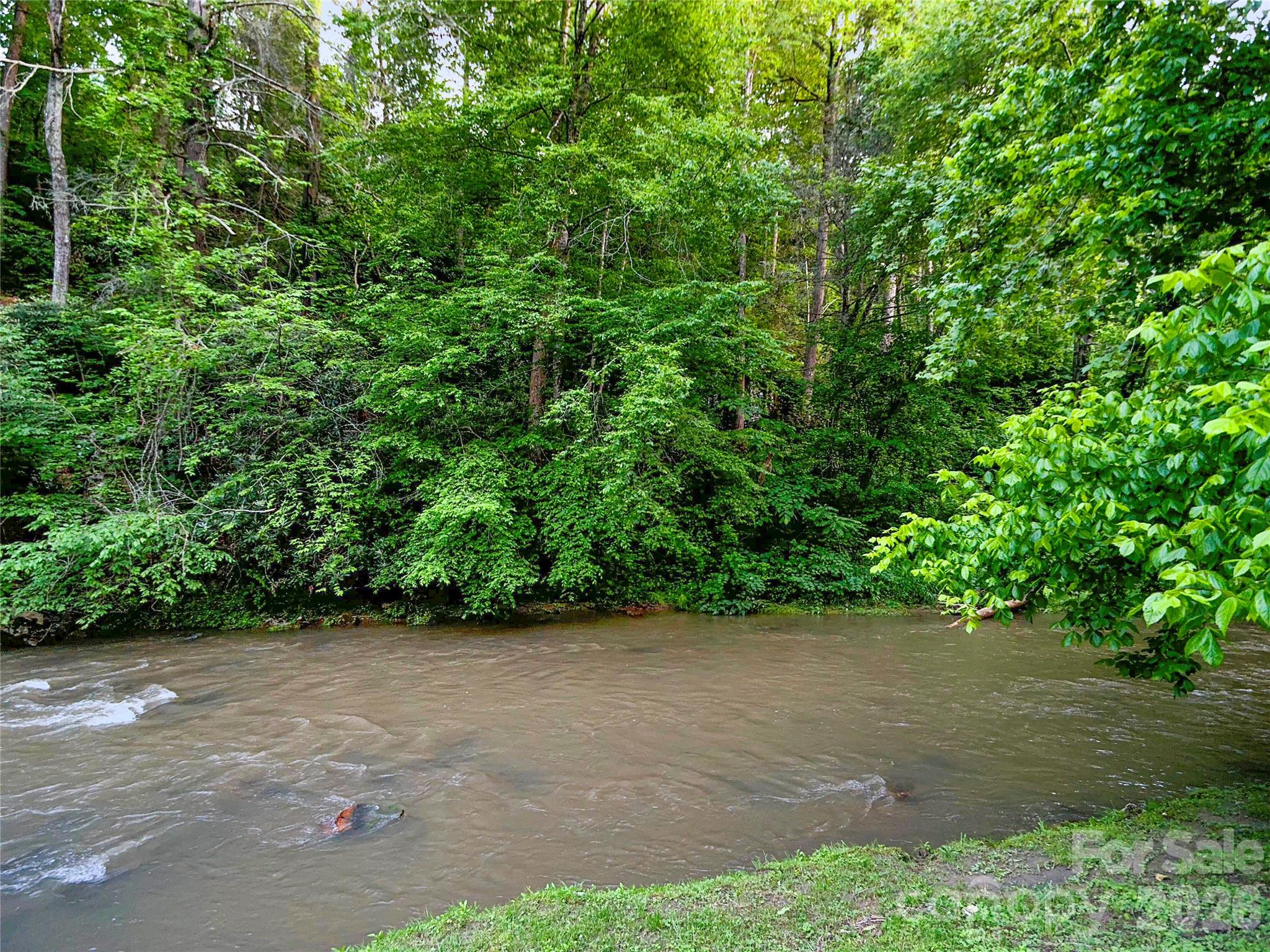 River Highlands at Madison Crs - Land