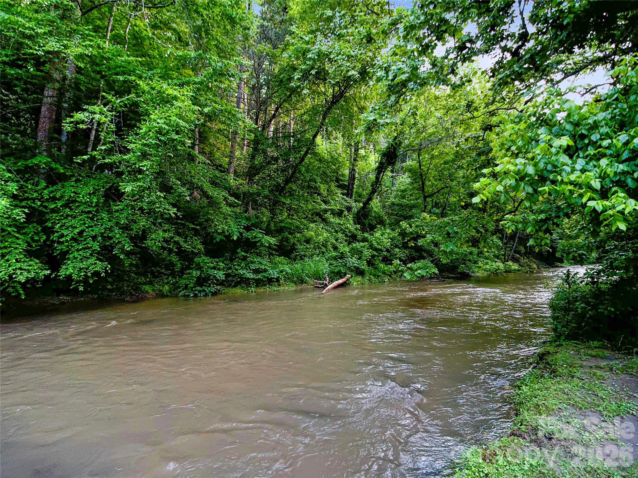 River Highlands at Madison Crs - Land