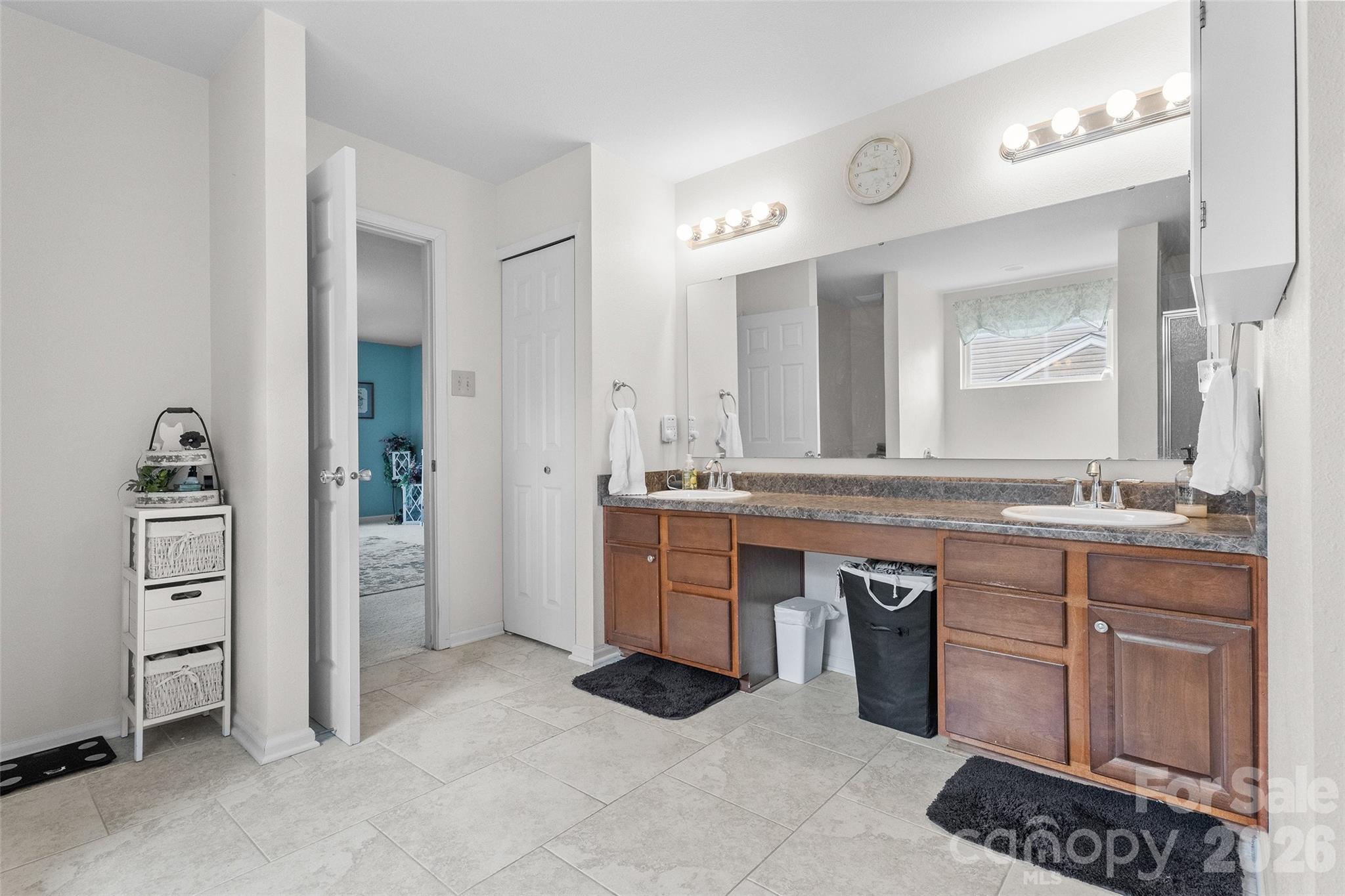 Crowders View - Residential